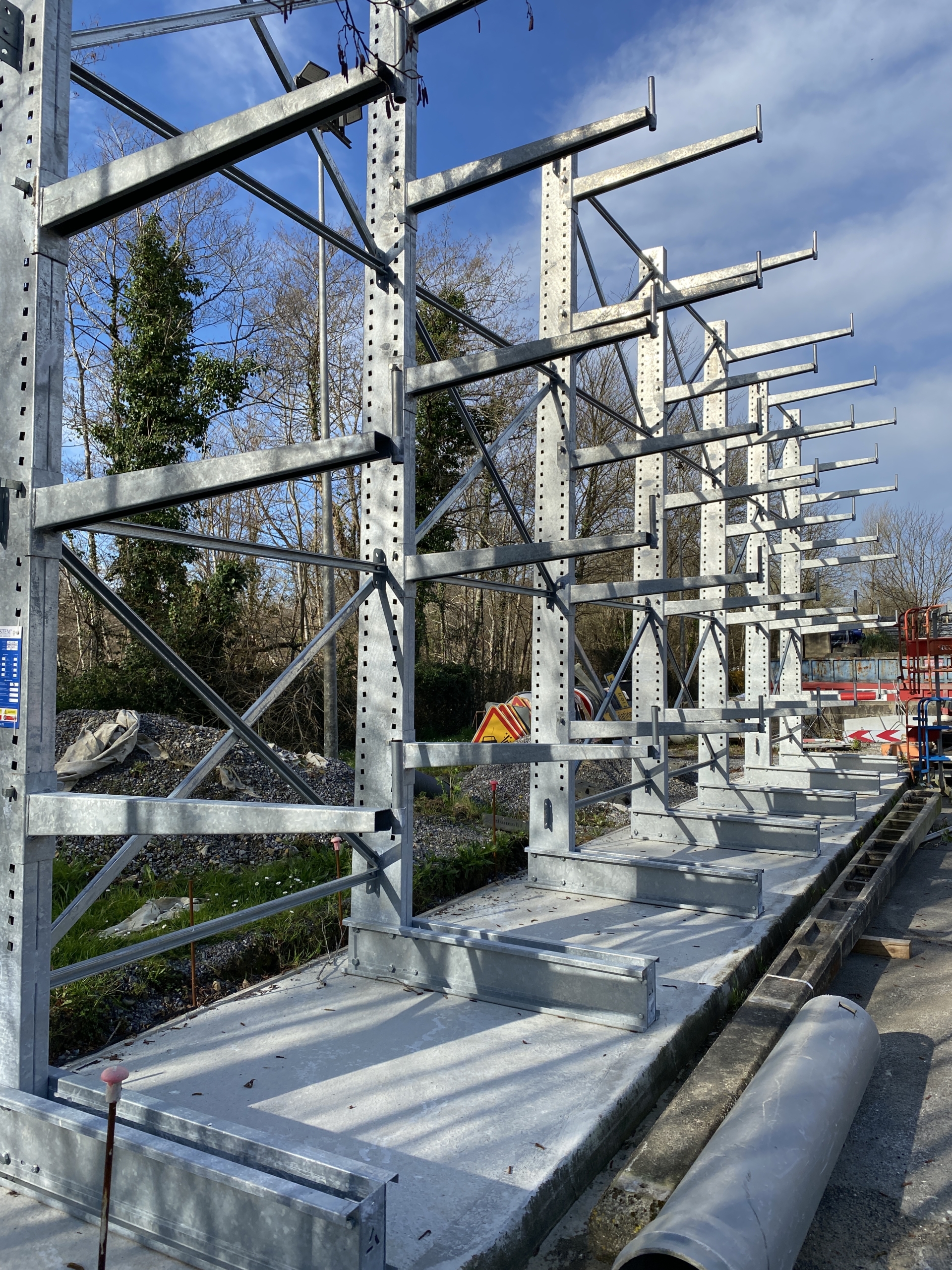 Cantilevers-Mecarack Installation de cantilevers à Anglet par Mecarack