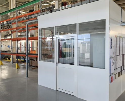 zone de stockage industrielle et bureau